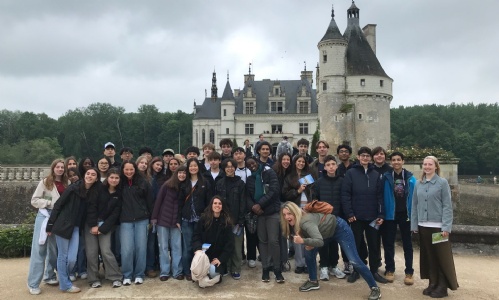 The group posing in front of one of the castles in the Loire region